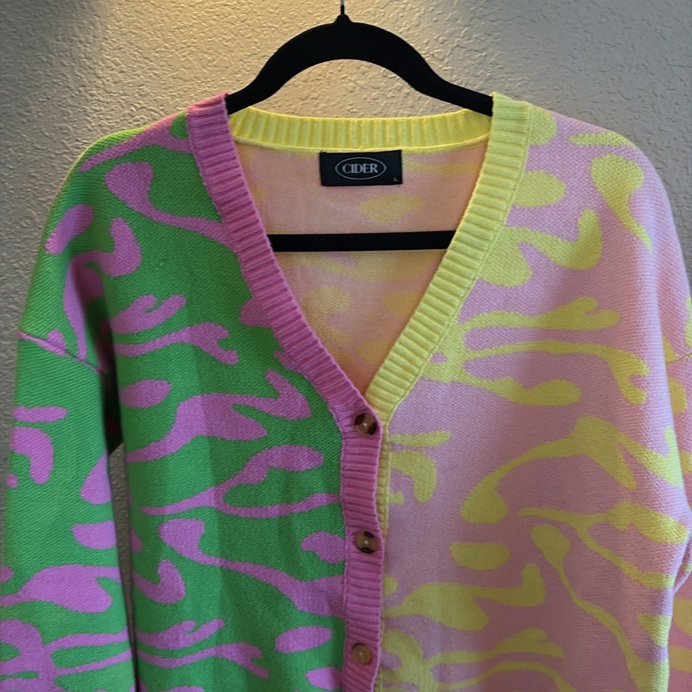 Cider Retro Lava Lamp Pastel Swirl Color Block Cardigan Sweater/ Size large - Picture 3 of 8